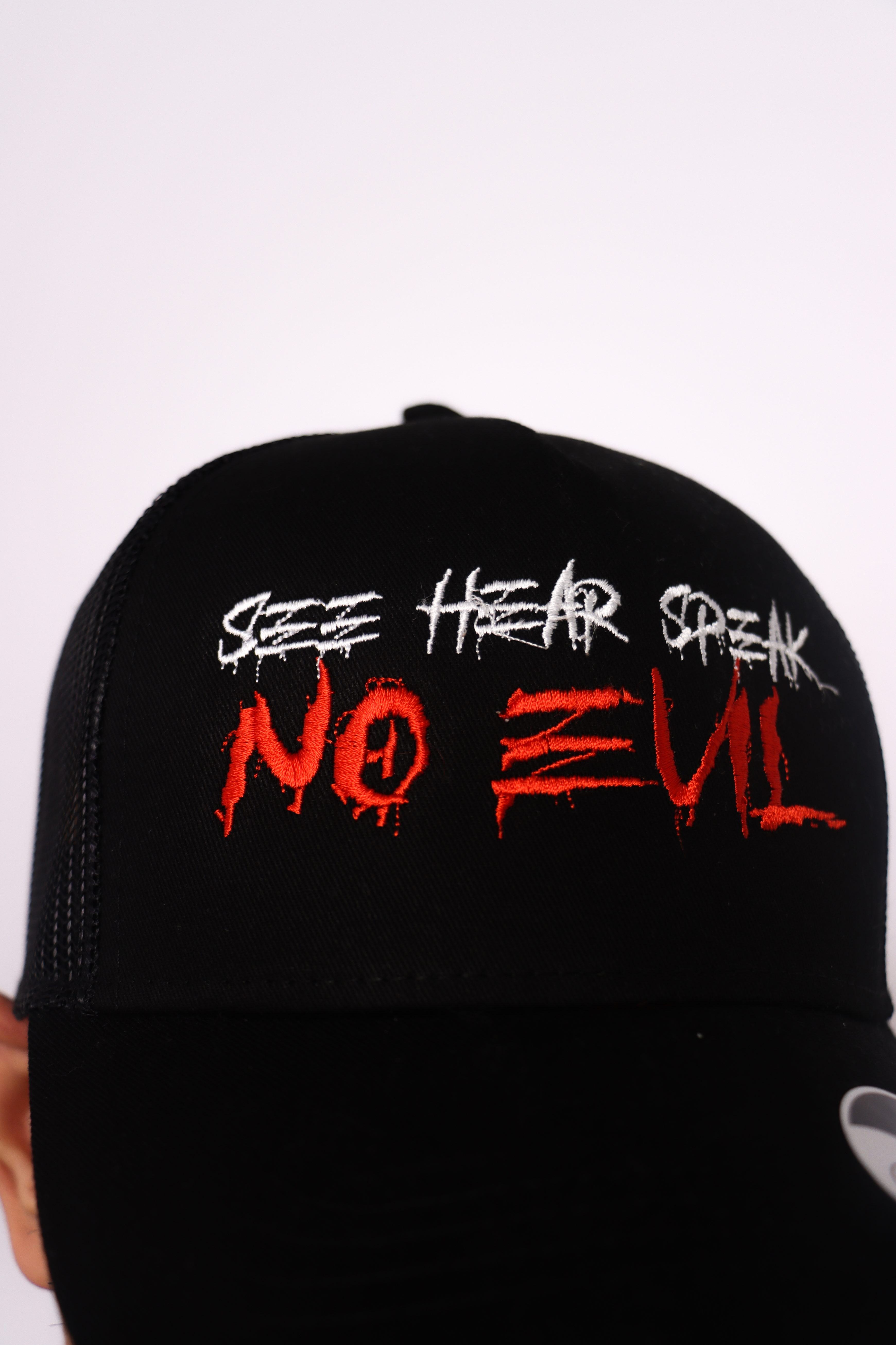 NO EVIL HAT