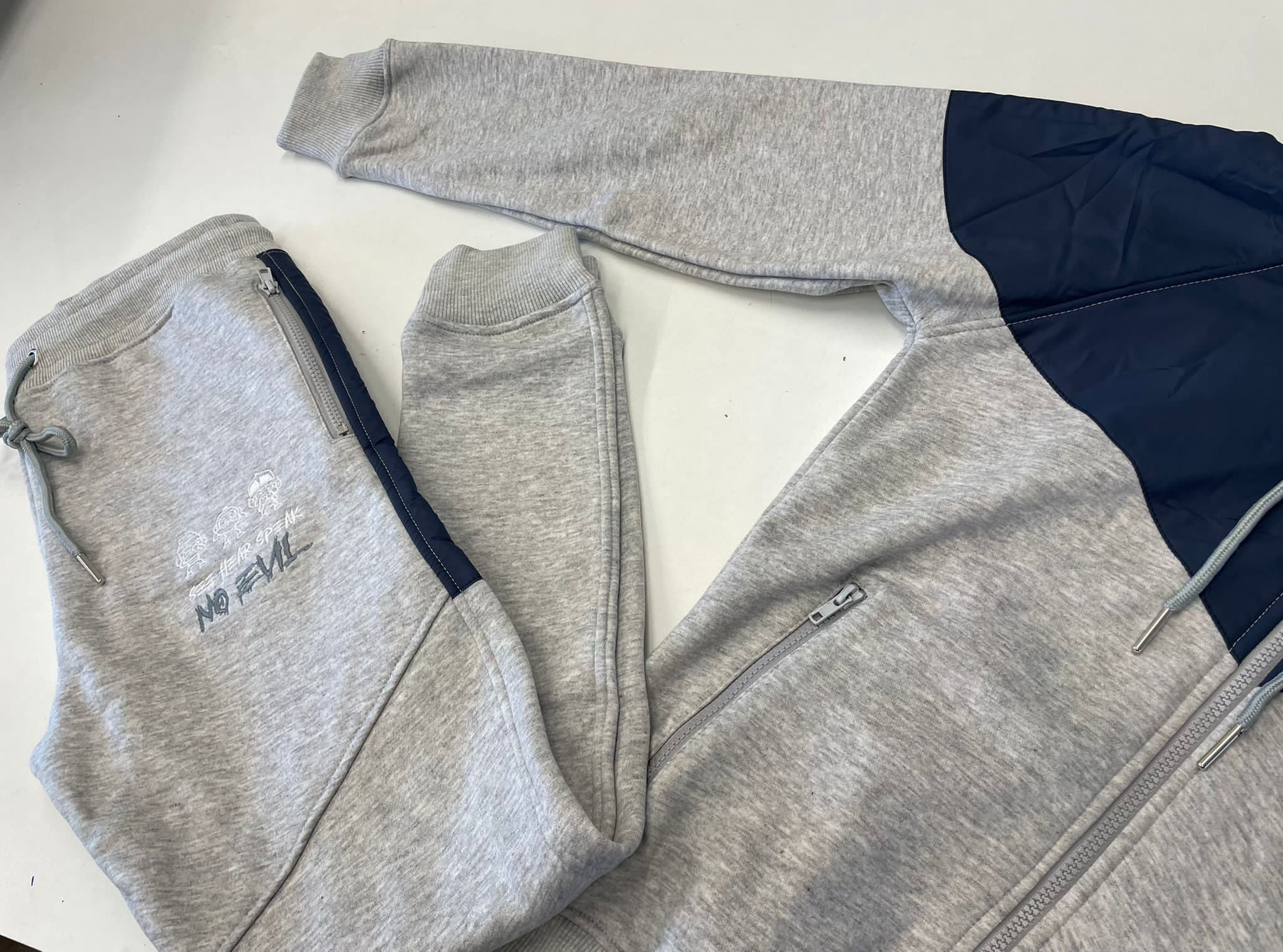 TRACKSUIT "NO EVIL" GREY/NAVY